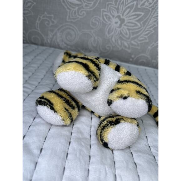 Vintage Mary Meyer Tiger Stuffed Plush 5” Bean Bag Feet Terry Cloth Lovey Small - Picture 4 of 4
